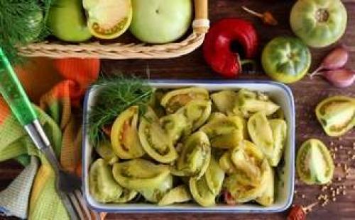 Быстрая засолка зеленых помидоров в кастрюле. Соленые зеленые помидоры — 8 лучших рецептов