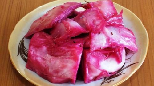 Быстрая засолка капусты кусками. Засолка капусты, порезанной крупными кусками