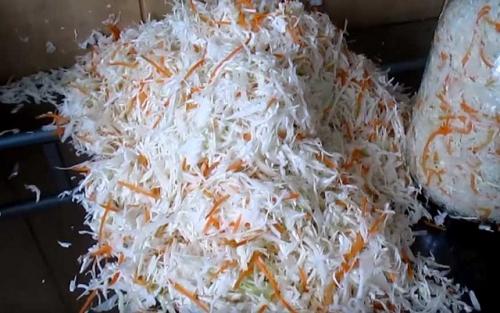 Быстрая засолка капусты горячим рассолом. Капуста в горячем рассоле — 5 быстрых рецептов приготовления на зиму