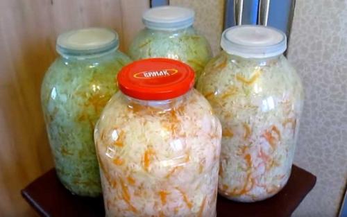 Быстрая засолка капусты горячим рассолом. Капуста в горячем рассоле — 5 быстрых рецептов приготовления на зиму