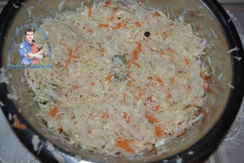 Квашеная капуста на 1 литровую банку. Вкусная квашеная капуста в банке. Рецепт наш семейный, проверенный годами