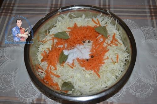 Квашеная капуста на 1 литровую банку. Вкусная квашеная капуста в банке. Рецепт наш семейный, проверенный годами