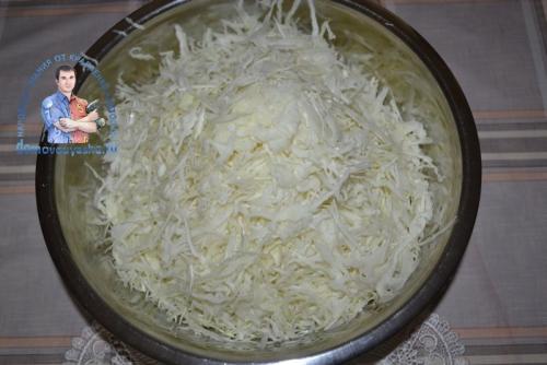 Квашеная капуста на 1 литровую банку. Вкусная квашеная капуста в банке. Рецепт наш семейный, проверенный годами