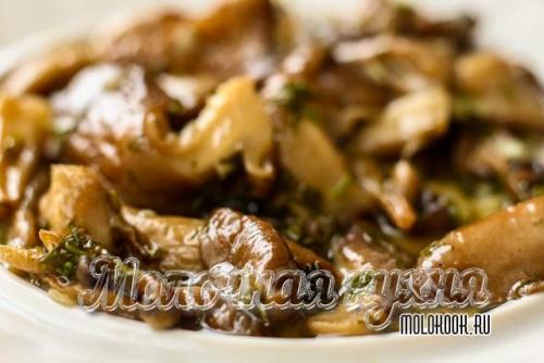 Маринованные вешенки хрустящие.