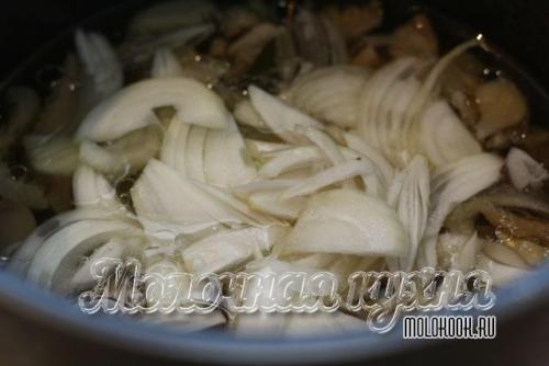 Маринованные вешенки хрустящие.
