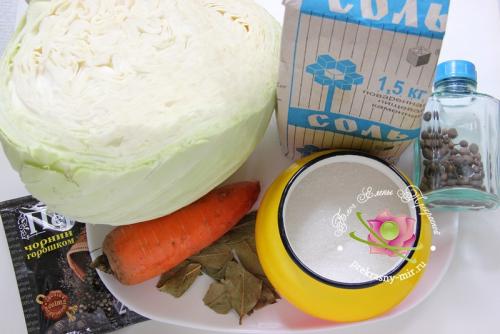 Квашеная капуста рецепт без воды. Квашеная капуста в собственном соку: рецепт с фото