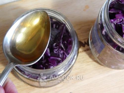 Краснокочанная маринованная капуста: полезные свойства и простые рецепты 06 Краснокочанная маринованная капуста: полезные свойства и простые рецепты 06