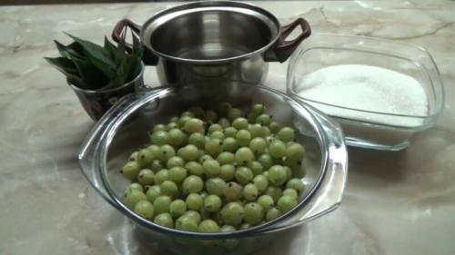 Можно ли использовать консервированный крыжовник для приготовления варенья. Царское варенье из крыжовника с вишневыми листьями