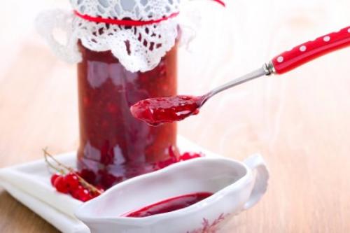 Какие соусы и добавки можно использовать для приготовления смородины на зиму. Соус к мясу из черной смородины на зиму: 10 быстрых рецептов