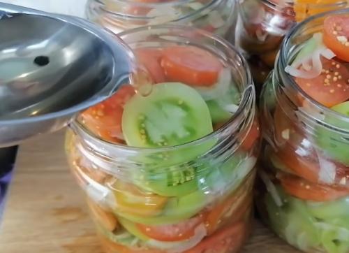 Как солить зеленые помидоры в 3 литровых банках. Маринованные зелёные помидоры на зиму — 12 очень вкусных рецептов, пальчики оближешь