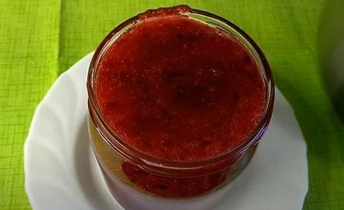 Клюква протертая с сахаром без варки на зиму. Клюква с сахаром на зиму — рецепты перетертой ягоды, без варки, с варкой