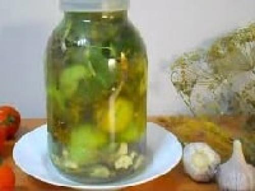 Квашеные зеленые помидоры кусочками. Квашеные зелёные помидоры на зиму — лучшие рецепты в банках, ведре