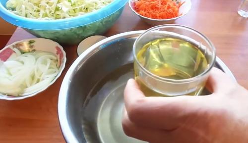 Квашеная капуста за 3 часа. Вкусная квашеная капуста с уксусом — хрустящая и сочная