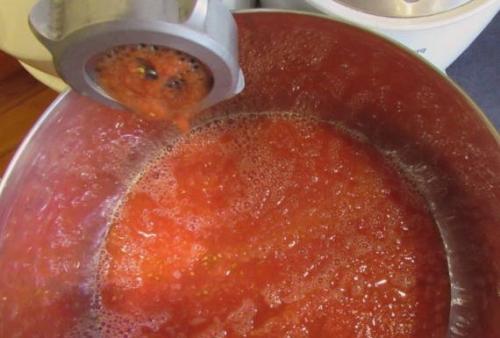 Лечо из баклажан помидор и перца на зиму. Лечо из перца, помидоров и баклажанов на зиму