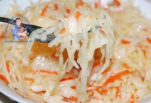 Квашеная капуста на 1 литровую банку. Вкусная квашеная капуста в банке. Рецепт наш семейный, проверенный годами