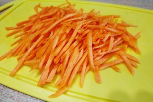 Салат из капусты с яблочным уксусом. Витаминный салат из свежей капусты, моркови и яблока