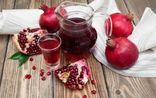 Почему беременным полезно пить гранатовый сок: основные причины 03 Почему беременным полезно пить гранатовый сок: основные причины 03