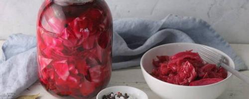 Маринованная капуста кусочками. Маринованная капуста со свеклой быстрого приготовления – 7 пошаговых рецептов