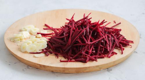 Соленая капуста со свеклой кусочками. Маринованная капуста со свеклой 01 Соленая капуста со свеклой кусочками. Маринованная капуста со свеклой 01