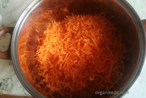 Борщ на зиму из свеклы без капусты. Борщевая заправка на зиму без капусты: рецепт пальчики оближешь