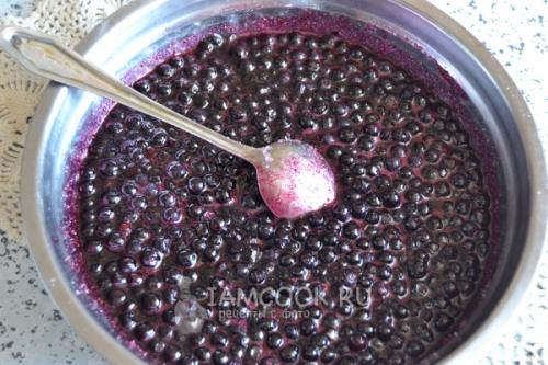 Простой рецепт черничного варенья с желатином 03 Простой рецепт черничного варенья с желатином 03