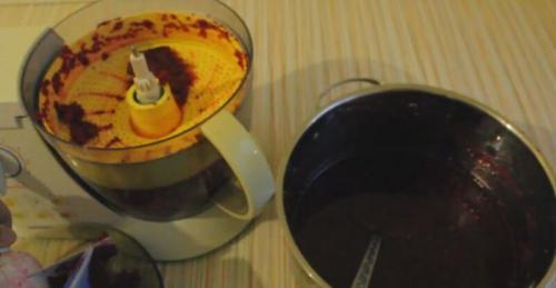 Можно ли приготовить желе из ягод без стерилизации. Как приготовить джем из красной смородины Пятиминутка, как желе