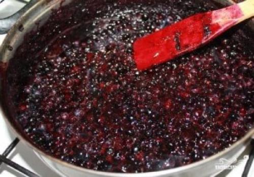 Сколько времени варить чернику для варенья. Варенье из черники