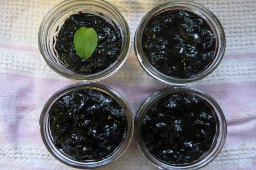 Заготовки на зиму с черникой. 20 легких рецептов черники с сахаром на зиму без варки