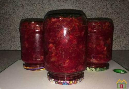 Заготовки для борща с капустой на зиму. Заправка для борща на зиму из свеклы с капустой, морковью и томатной пастой