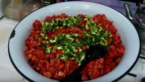 Заготовки для борща с капустой на зиму. Как приготовить борщ на зиму в банках