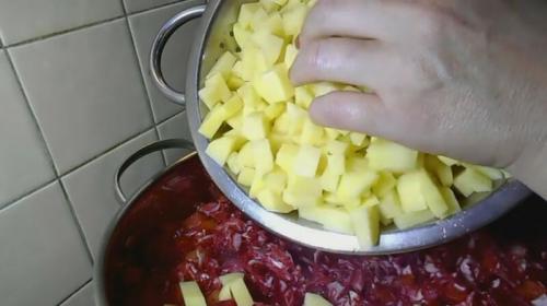 Простой рецепт борща на зиму с капустой. Борщ с капустой на зиму в банке — простой рецепт