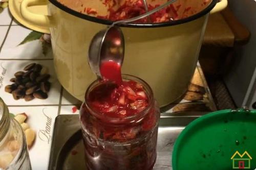 Борщевая заправка на зиму с болгарским перцем и капустой. Ингредиенты: