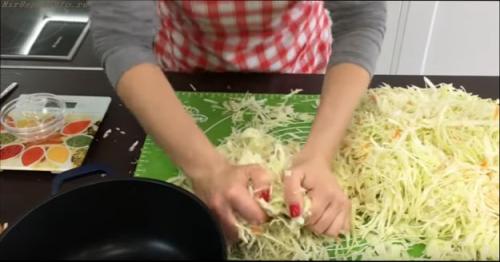 Квашеная капуста в домашних условиях. Классический рецепт квашеной капусты –, как квасить капусту в домашних условиях 05