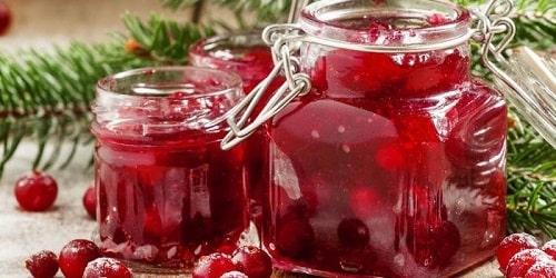 Клюква в сахаре рецепт на зиму. Клюква с сахаром на зиму — рецепты перетертой ягоды, без варки, с варкой