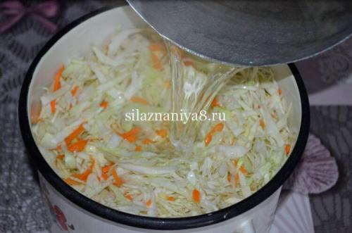 Квашеная капуста рецепт быстрого приготовления с уксусом. Как приготовить домашнюю хрустящую квашеную капусту — рецепт квашеной капусты быстрого приготовления с уксусом за 1 сутки с фото 25 Квашеная капуста рецепт быстрого приготовления с уксусом. Как приготовить домашнюю хрустящую квашеную капусту — рецепт квашеной капусты быстрого приготовления с уксусом за 1 сутки с фото 25