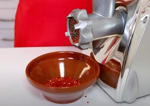 Зеленая аджика сухая. Сухая аджика — классические рецепты, как развести, использовать