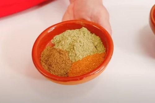 Зеленая аджика сухая. Сухая аджика — классические рецепты, как развести, использовать