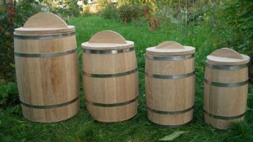 Соленые помидоры в пластиковой бочке. Топ-10 лучших рецептов, как засолить помидоры в бочке, особенности подготовки тары и хранения готовых солений