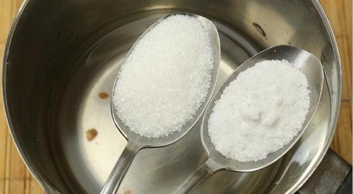 Рецепт помидоры пальчики оближешь дольками с маслом без стерилизации. Помидоры дольками с луком и маслом на зиму: рецепты «пальчики оближешь»