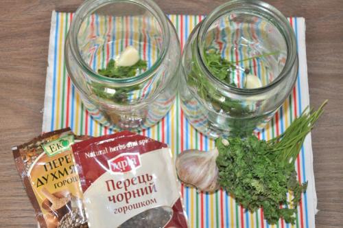 Помидоры на зиму без ничего.  Помидоры «Пальчики оближешь» на зиму