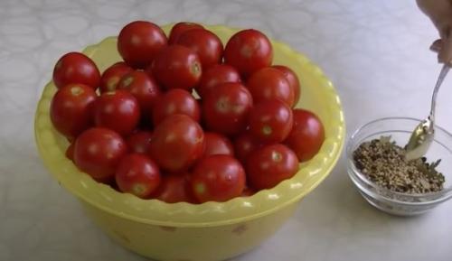 Маринад для помидор на 1 литровую банку. 8 лучших рецептов маринованных томатов 2022 на зиму: пошаговые с фото