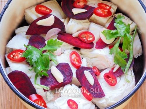 Маринованная капуста красная рецепты. Маринованная краснокочанная капуста на зиму в банке под закрутку 11