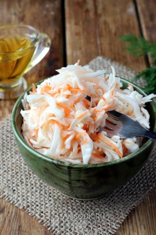 Как приготовить соленую капусту в банке быстро и вкусно. Лучший рецепт хрустящей капусты 15 Как приготовить соленую капусту в банке быстро и вкусно. Лучший рецепт хрустящей капусты 15