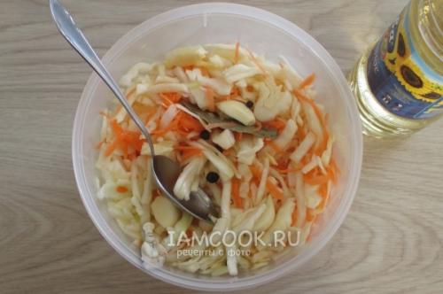 Капуста за сутки горячим способом без уксуса. Рецепт с добавлением лимона 04 Капуста за сутки горячим способом без уксуса. Рецепт с добавлением лимона 04