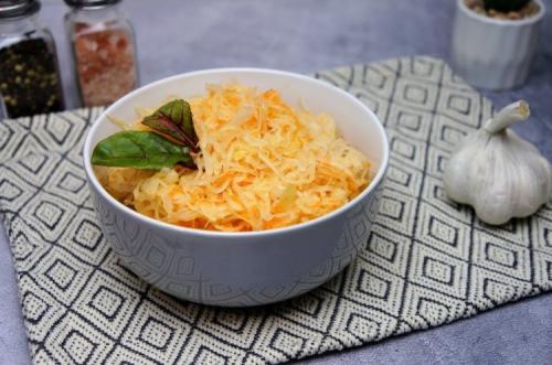 Квашенная капуста с хрустом. Квашеная капуста: 15 отличных рецептов и способов приготовления