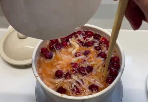 Вкусные и простые рецепты квашеной капусты в банке 12