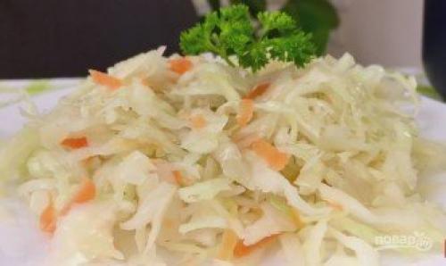 Квашеная капуста (хрустящая самый простой рецепт). Квашеная капуста (хрустящая и сочная)