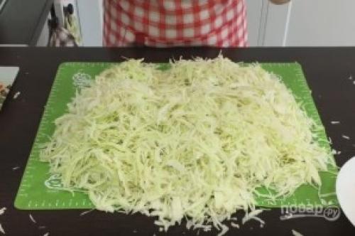 Квашеная капуста (хрустящая самый простой рецепт). Квашеная капуста (хрустящая и сочная)