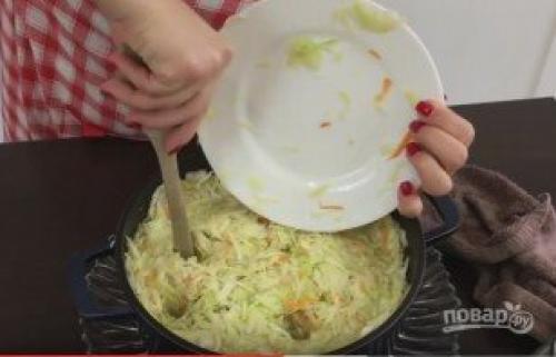Квашеная капуста (хрустящая самый простой рецепт). Квашеная капуста (хрустящая и сочная)