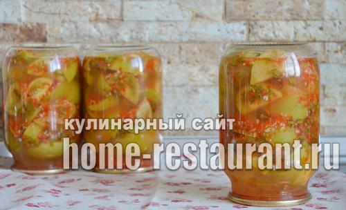 Маринованные зеленые помидоры с чесноком, перцем и зеленью